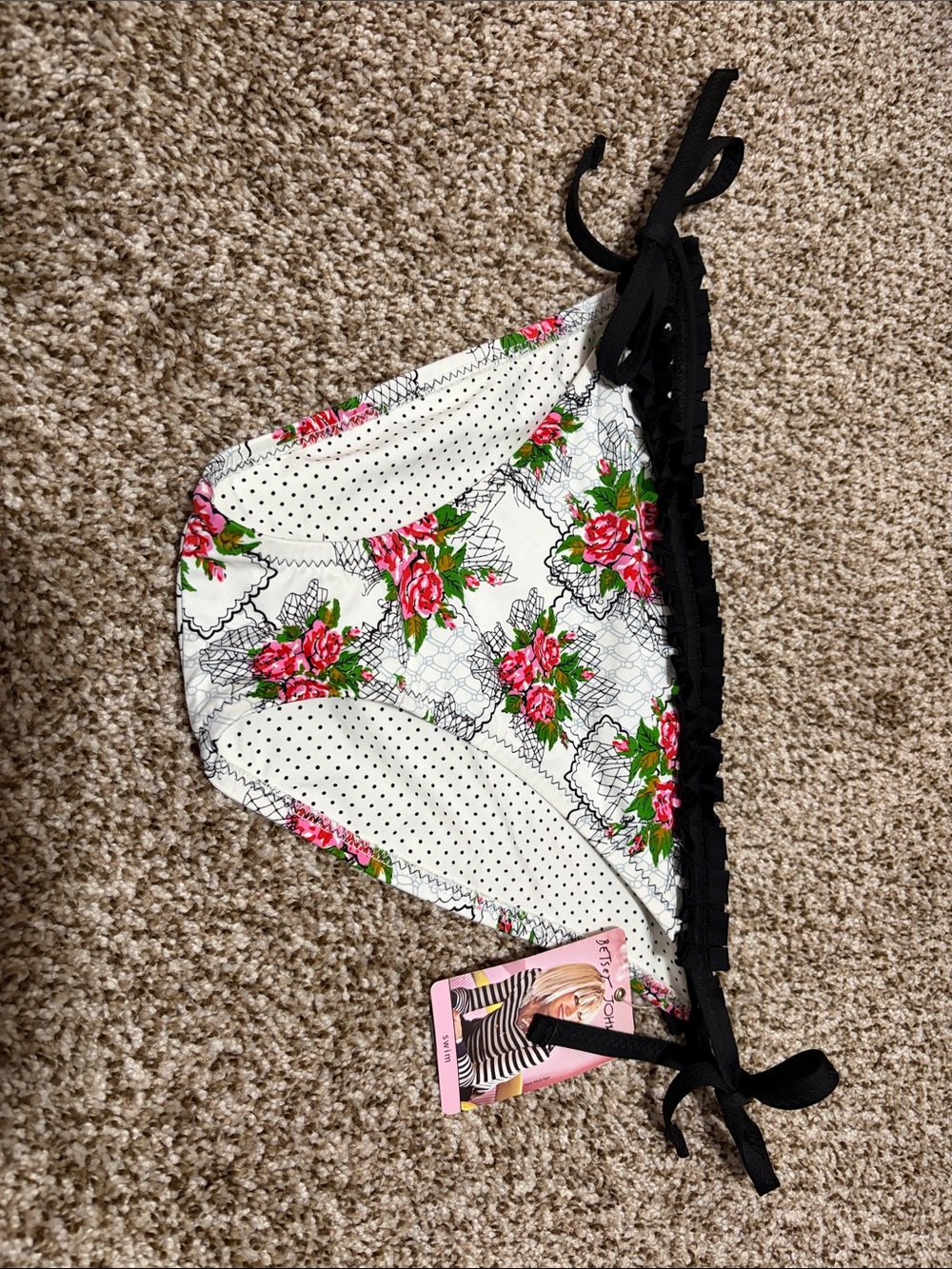 NWT medium roses Betsey Johnson swim bottoms bikini floral flowers lace ruffle